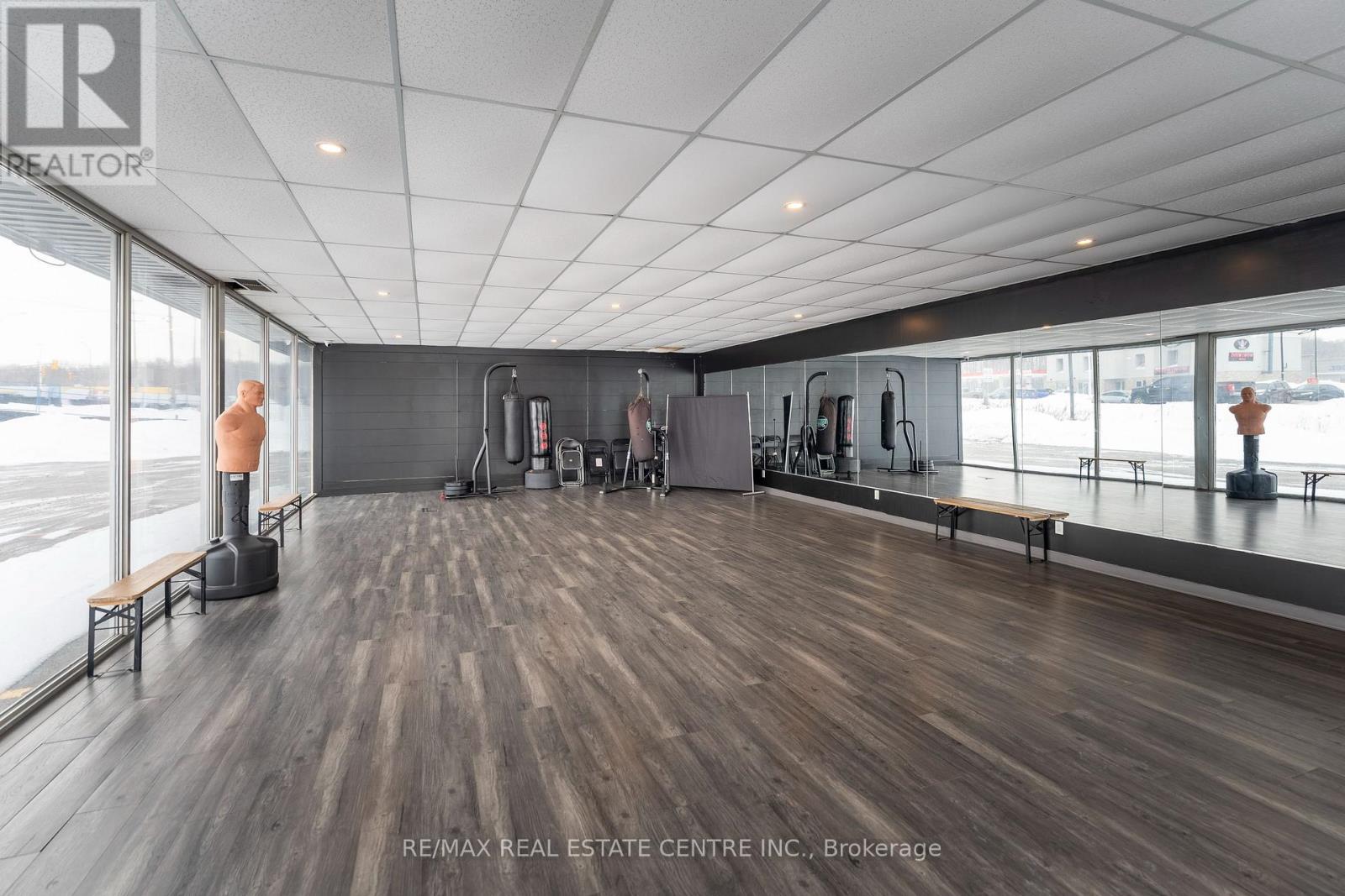 735 Industrial Road Property Photo 16