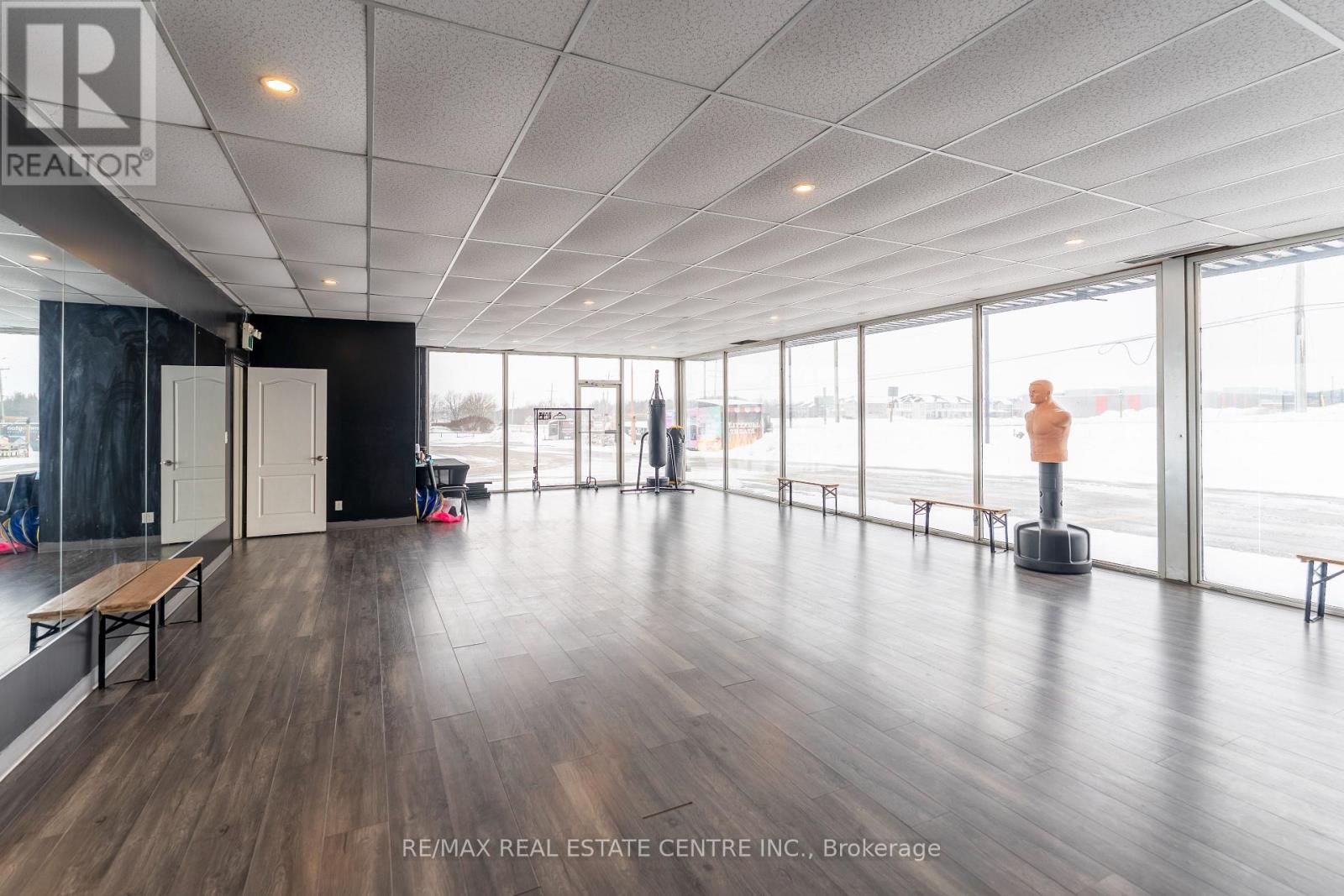 735 Industrial Road Property Photo 18