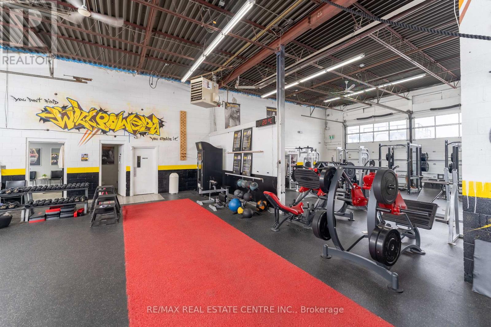 735 Industrial Road Property Photo 24
