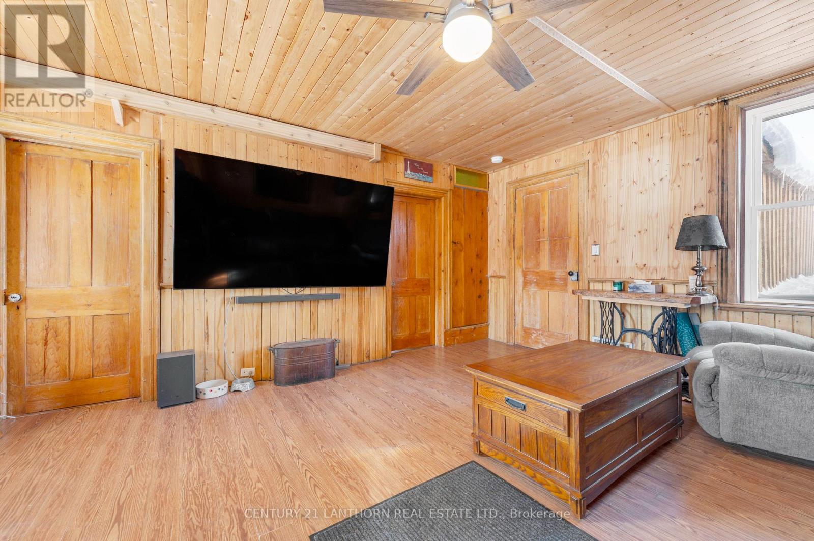 521 Fuller Road Property Photo 7