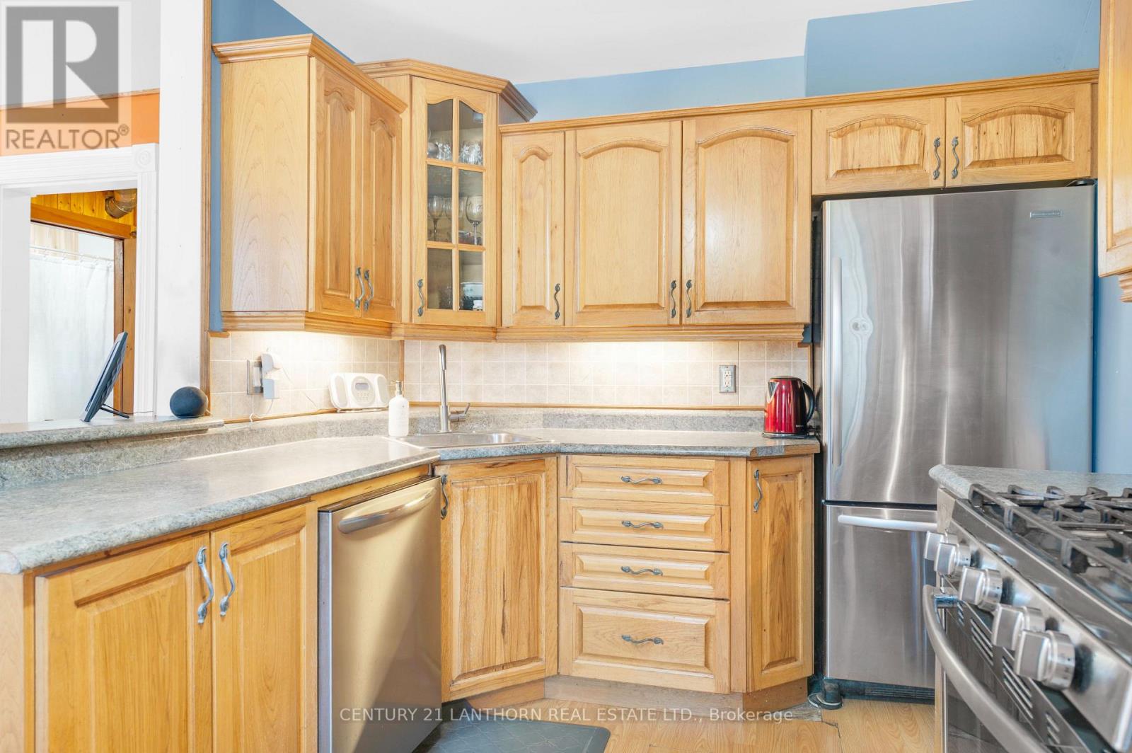 521 Fuller Road Property Photo 15