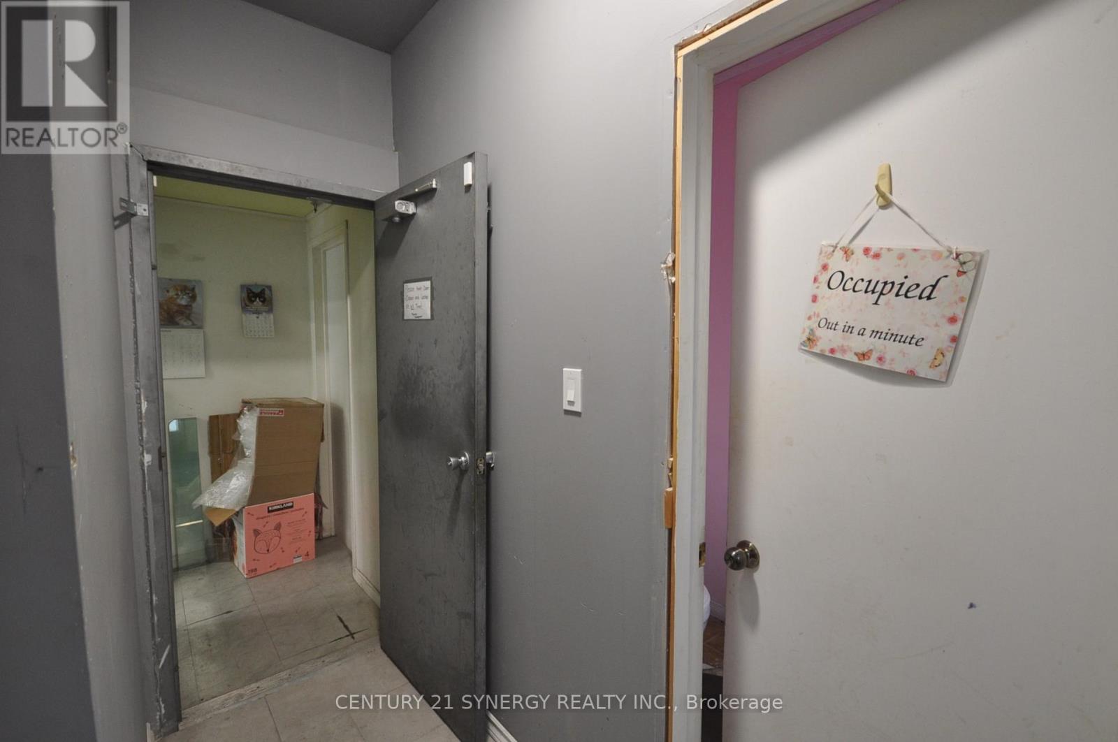 18 Beckwith Street N Property Photo 13