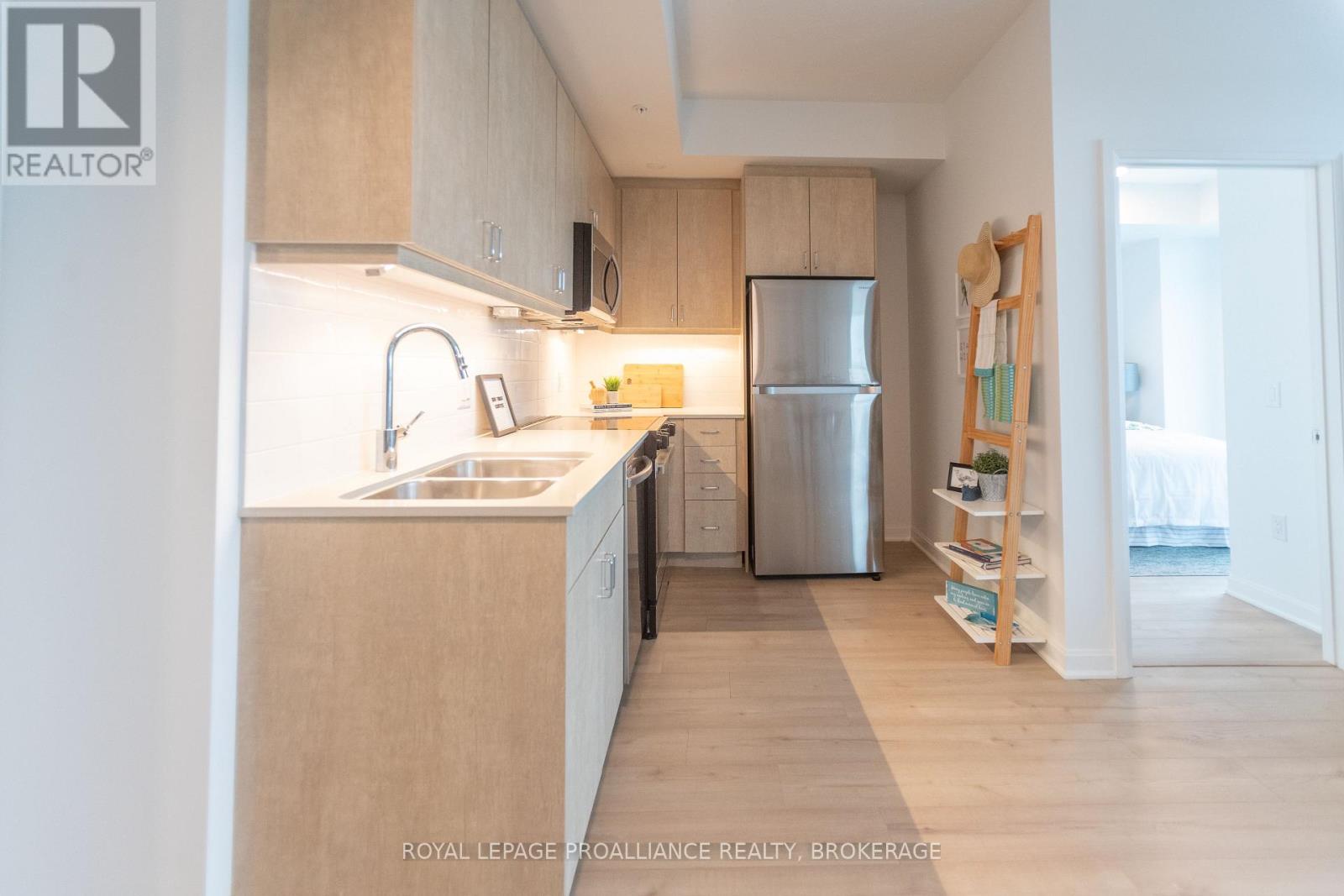 605 - 223 Princess Street Property Photo 9