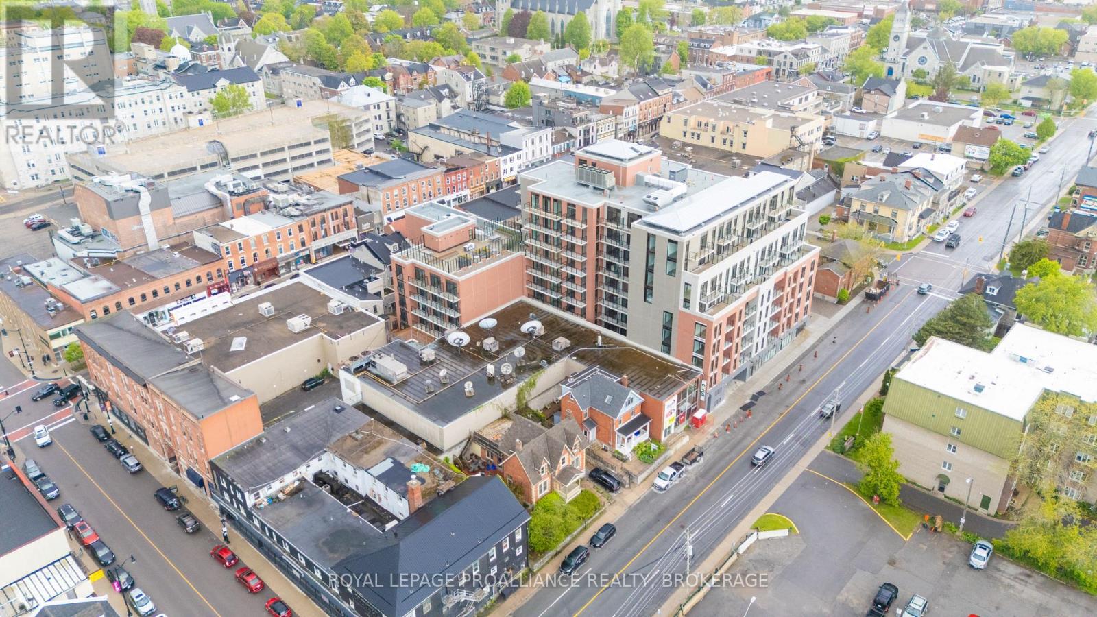615 - 223 PRINCESS STREET Property Photo 1