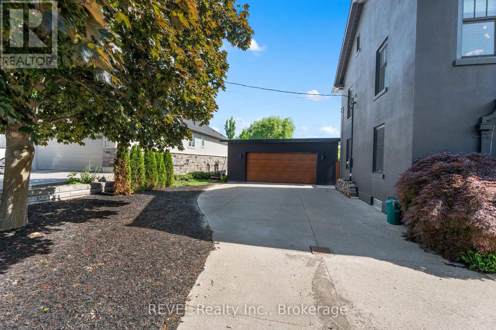 3543 King Street Property Photo 45