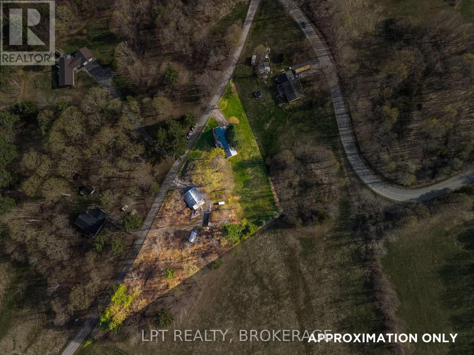 1023 Moon Road Property Photo 4