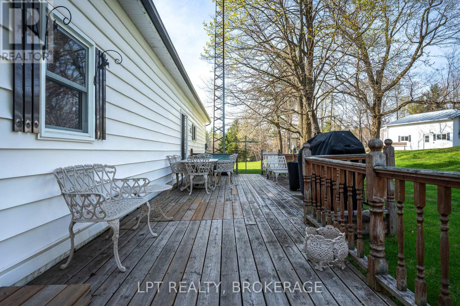 1023 Moon Road Property Photo 6