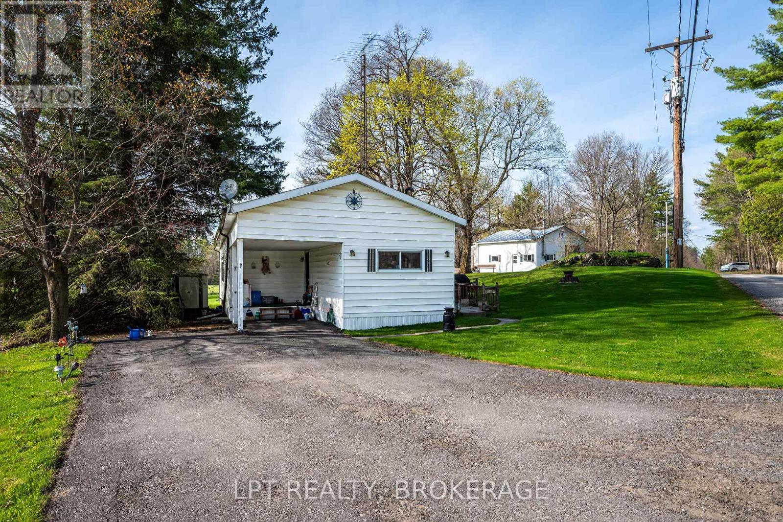 1023 Moon Road Property Photo 7