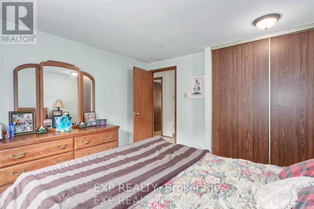 9995 Port Franks Estates Drive Property Photo 24