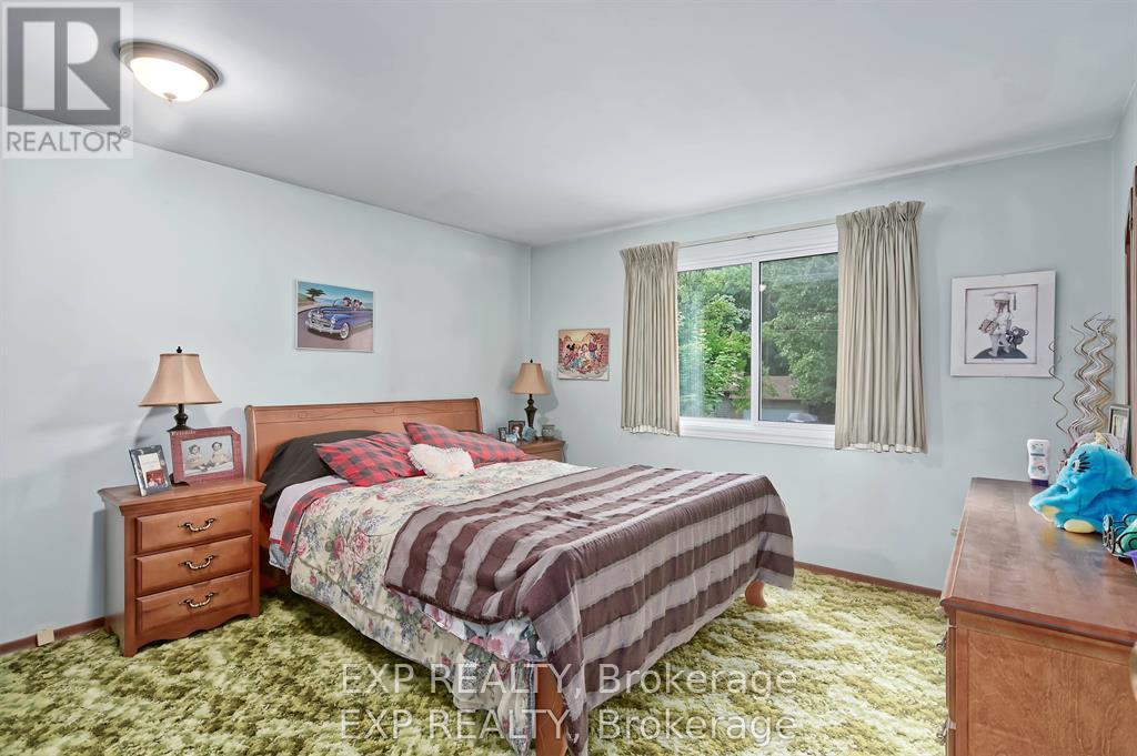 9995 Port Franks Estates Drive Property Photo 28