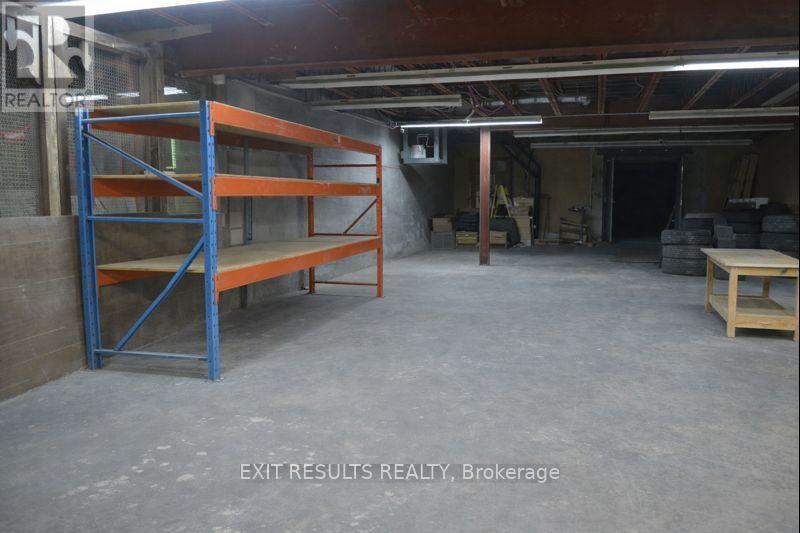1027 Notre Dame Road Property Photo 4