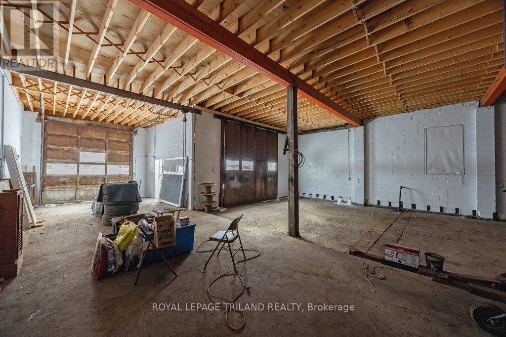1212-1214-1218 Talbot Street Property Photo 44