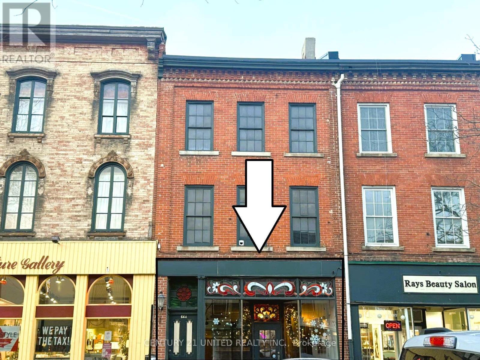 A - 84 KING STREET W Property Photo 1