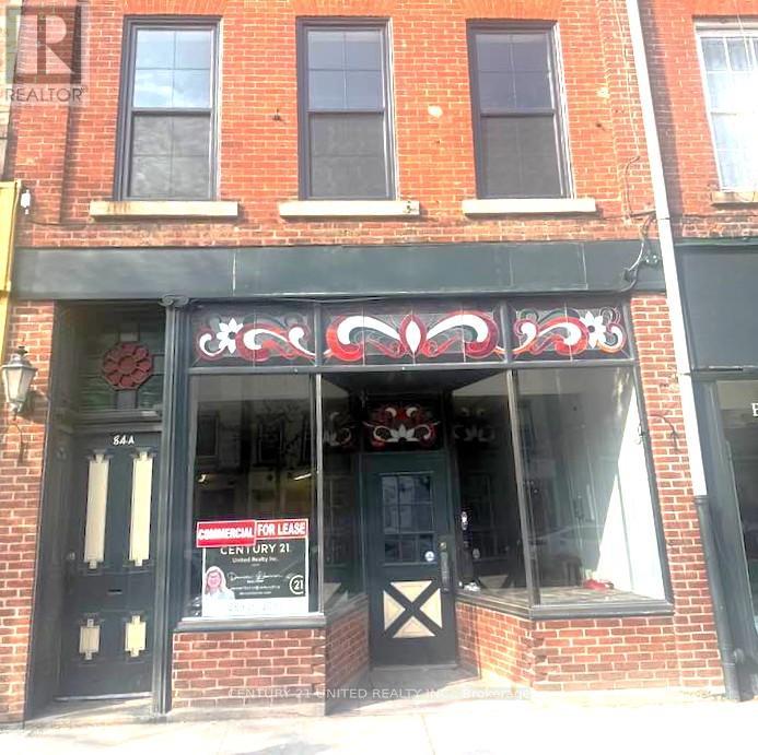 A - 84 King Street W Property Photo 2