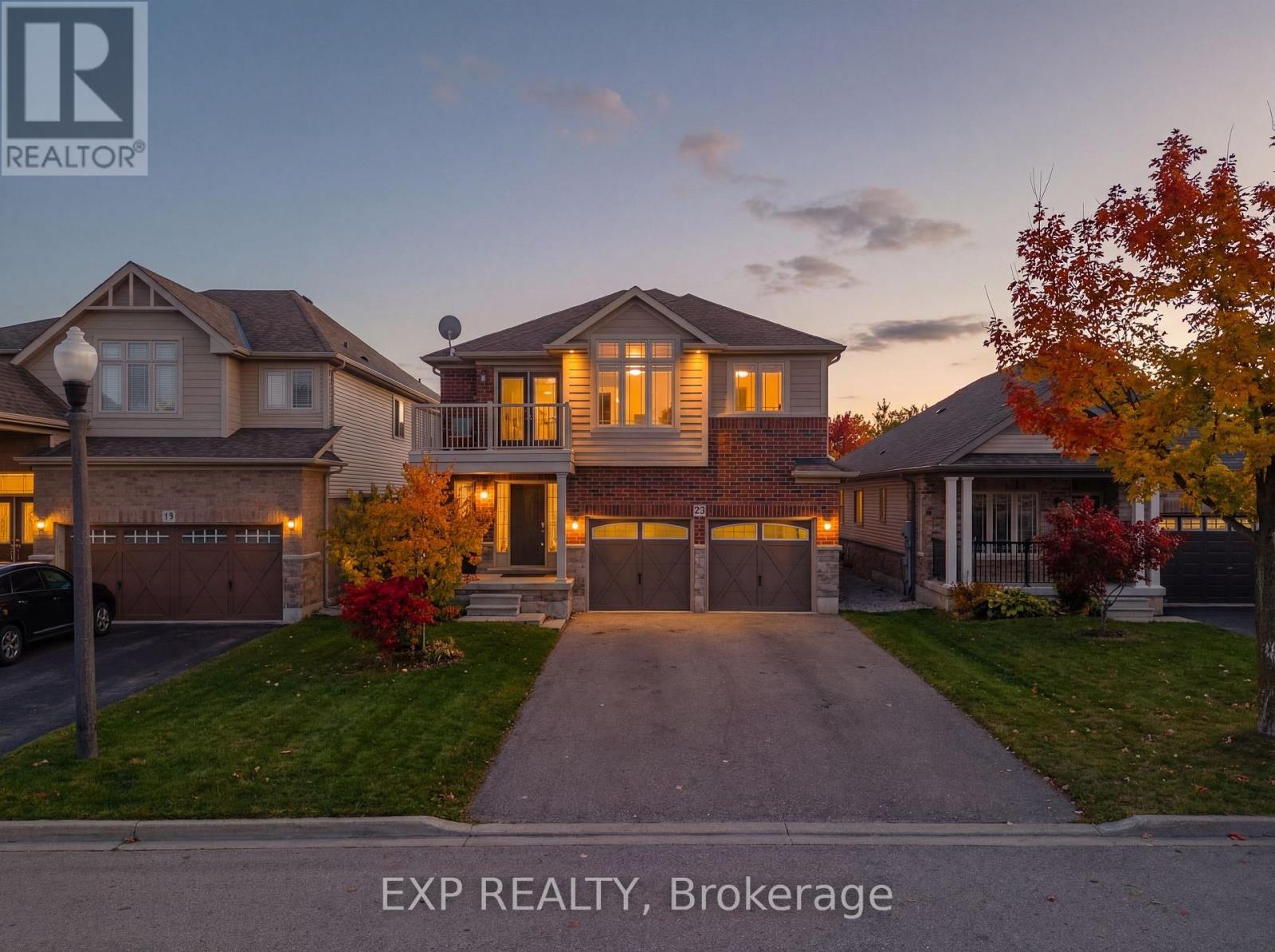 23 Doon Creek Street Property Photo 1