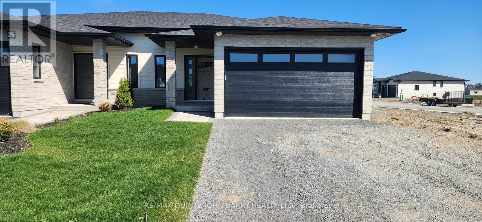LOT 42 - 27 PARKLAND CIRCLE