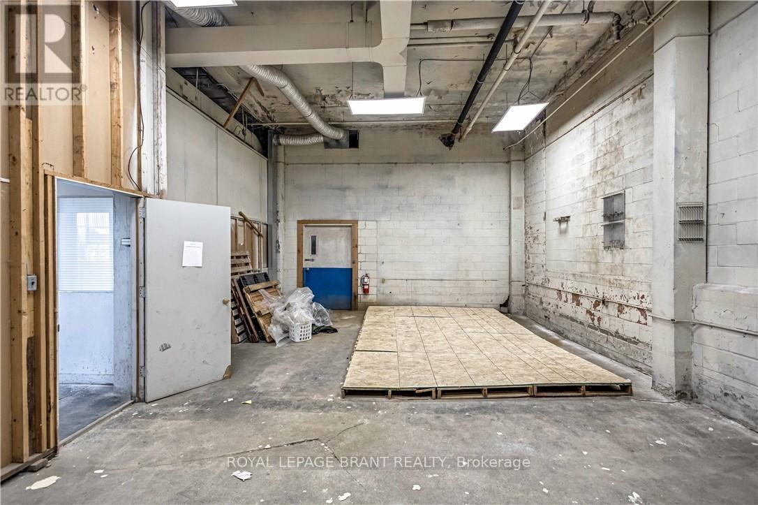 D - 148 Mohawk Street Property Photo 41