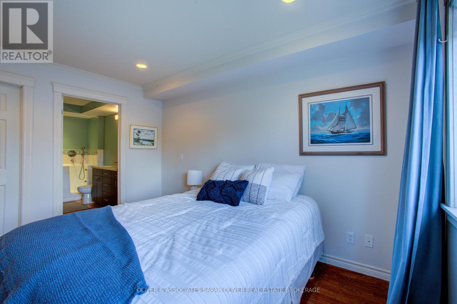 6 - 433 Queen Street Property Photo 17