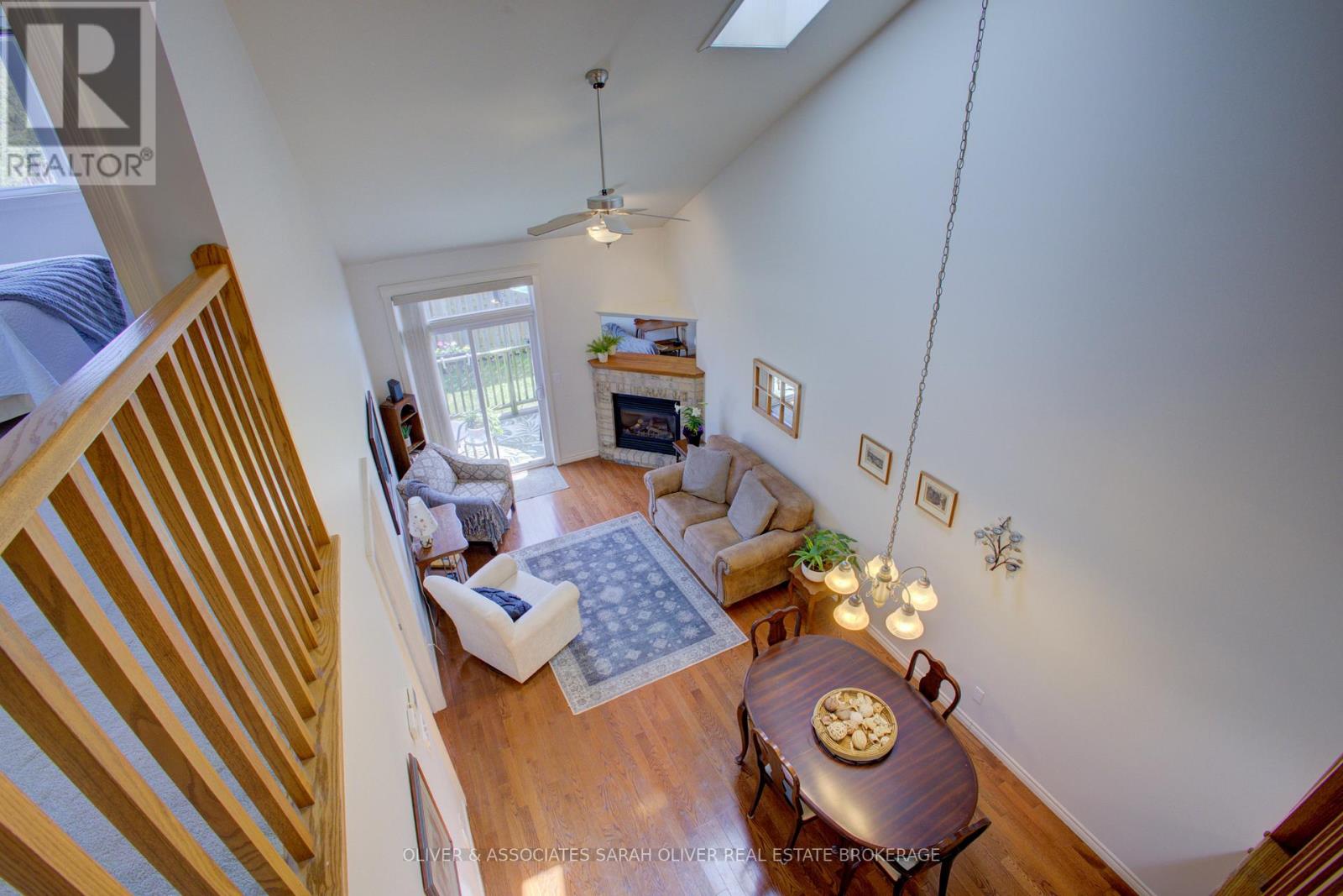6 - 433 Queen Street Property Photo 23