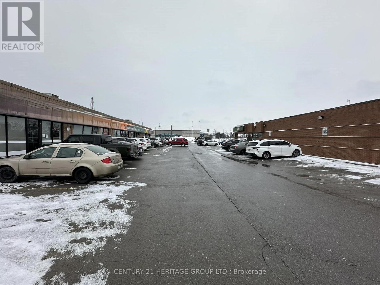 66 Mall Road Property Photo 2