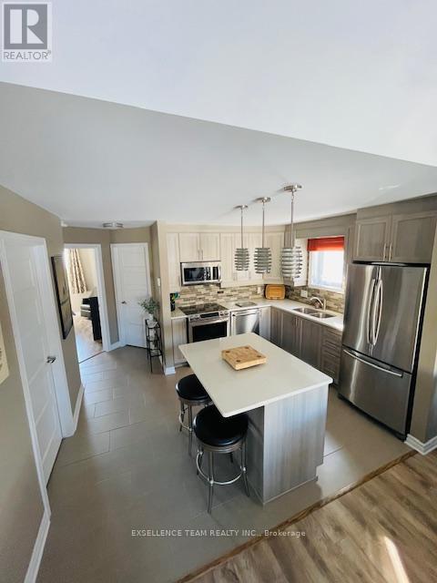 201 - 222 First Street E Property Photo 16