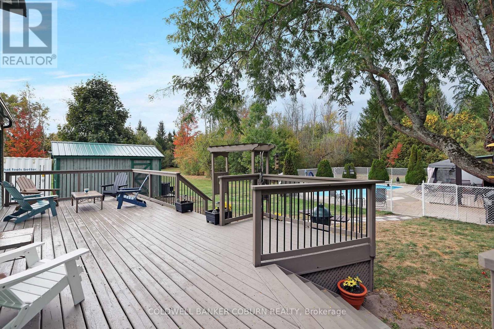 11 Kimberly Avenue Property Photo 16