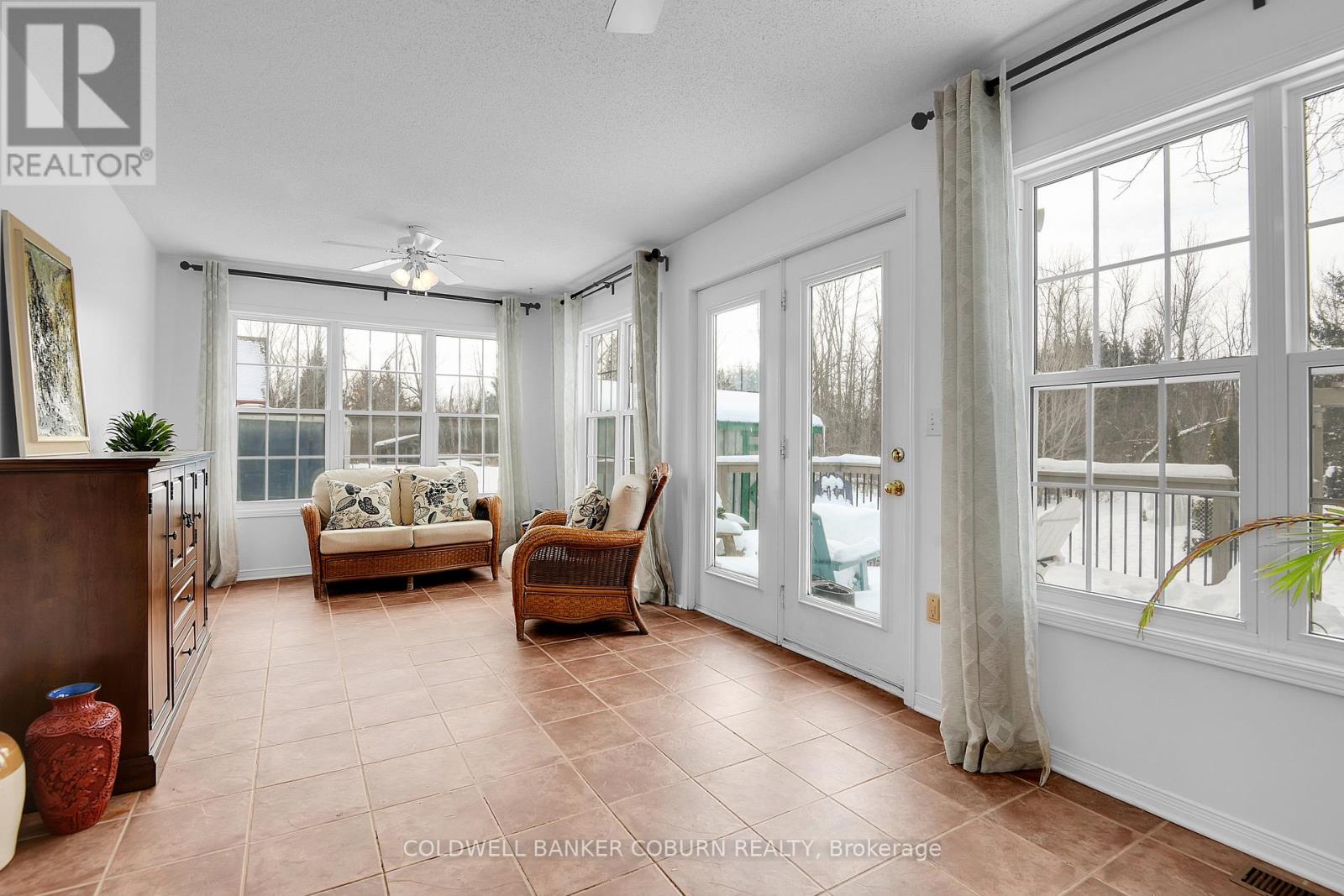 11 Kimberly Avenue Property Photo 25