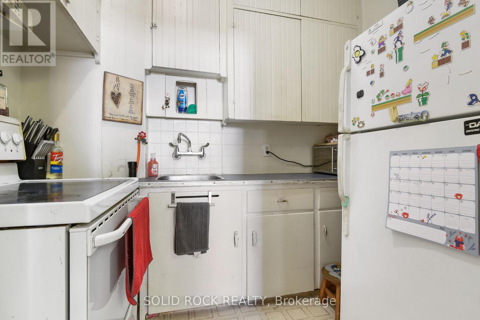 28 Wilson Street W Property Photo 13