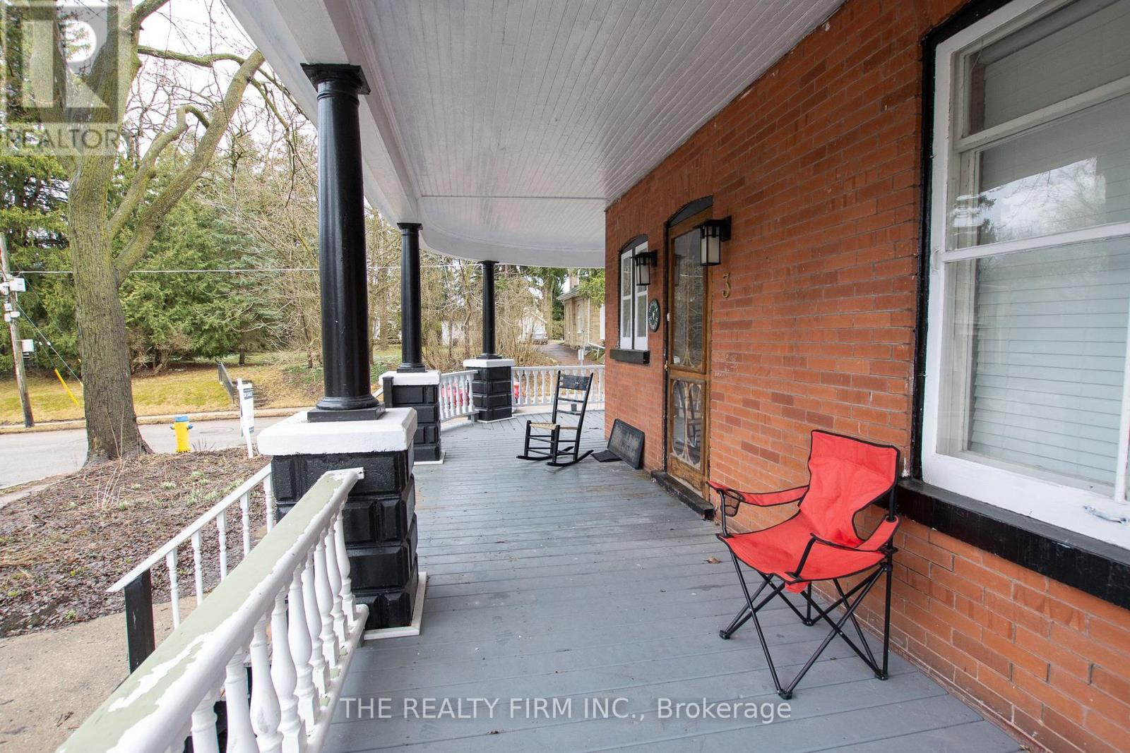 3 Daly Avenue Property Photo 7