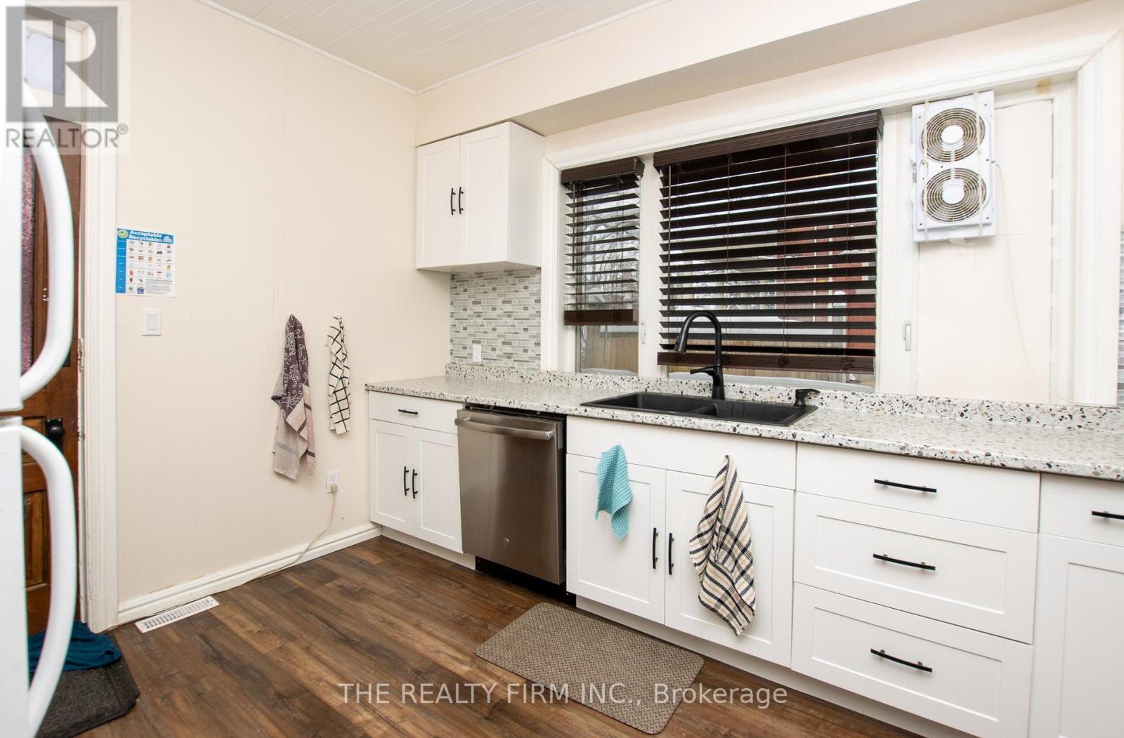3 Daly Avenue Property Photo 29