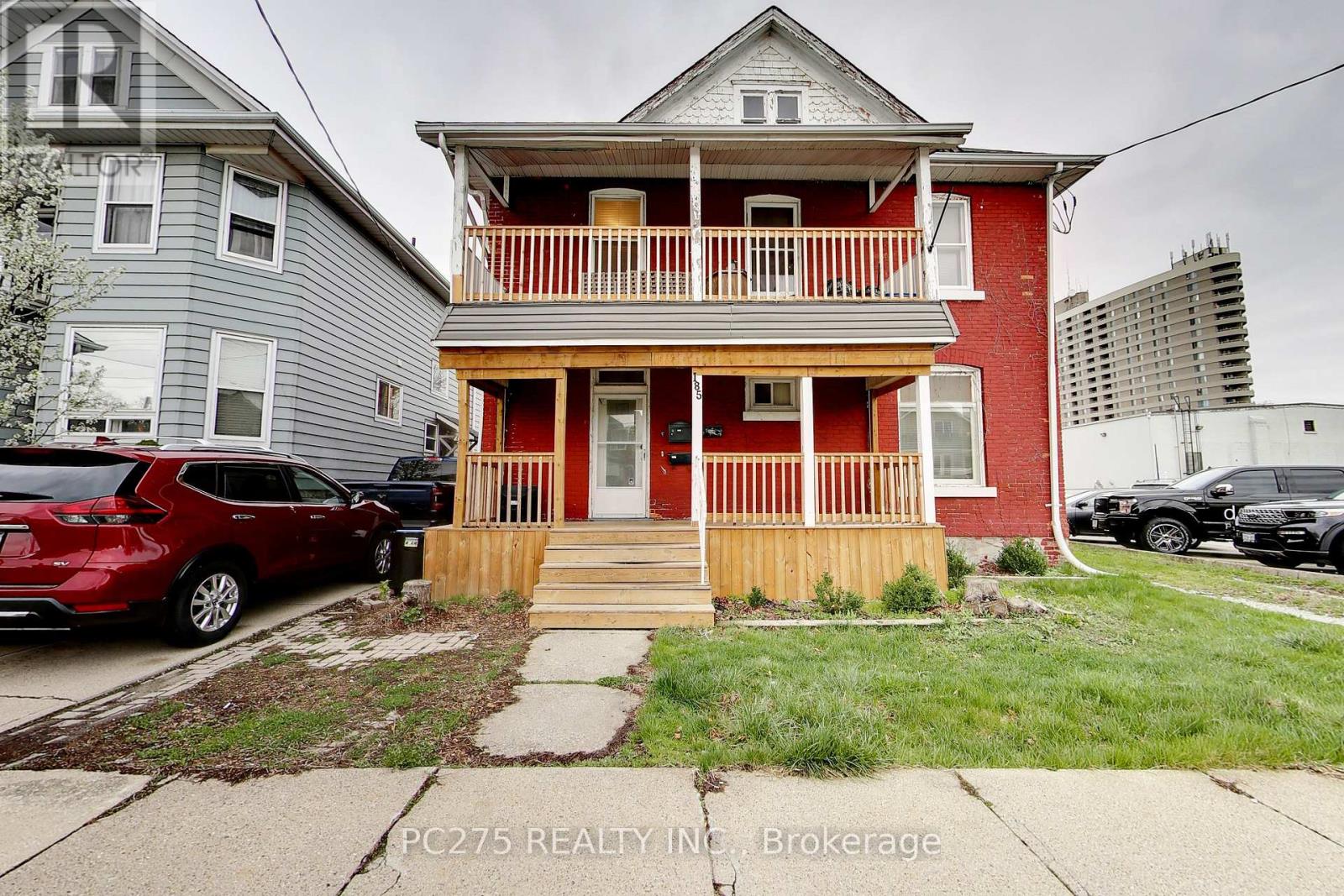 185 BROCK STREET N Property Photo 1