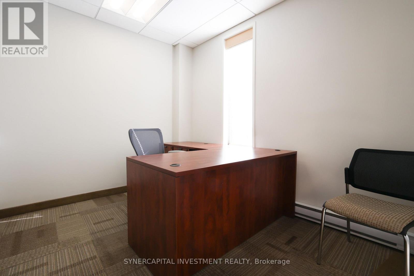 502 Furnished - 1376 Bank Street Property Photo 8
