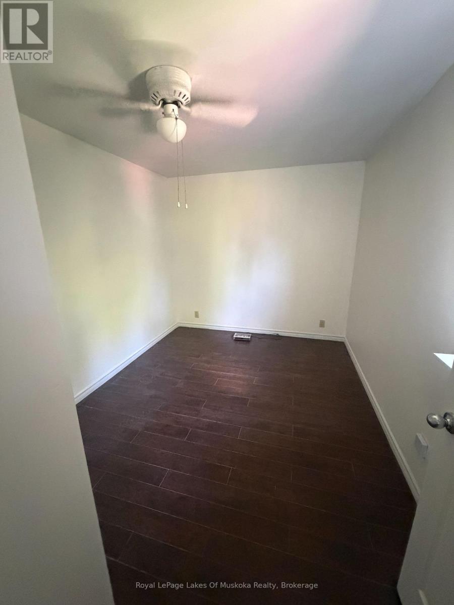 190 Ecclestone Drive Property Photo 13