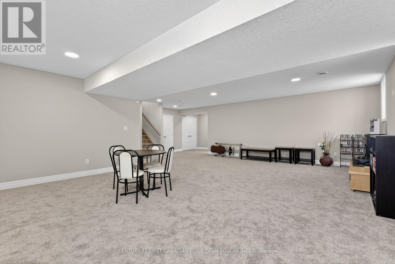 44 Muirfield Drive Property Photo 34