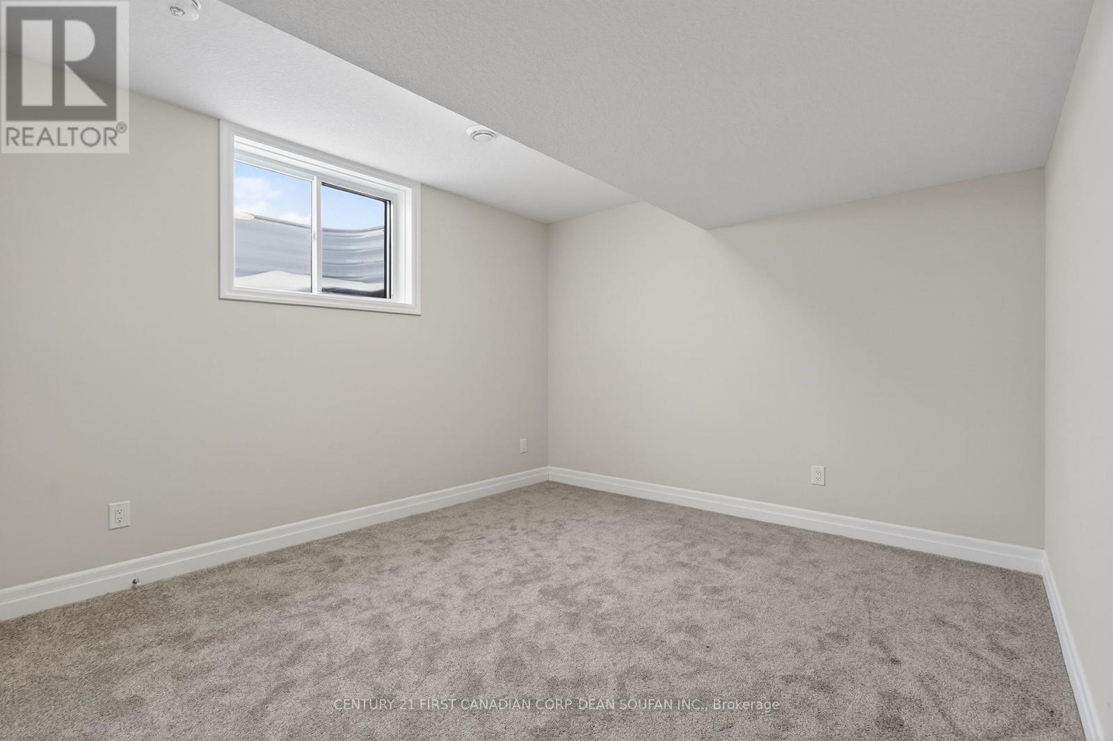 44 Muirfield Drive Property Photo 36