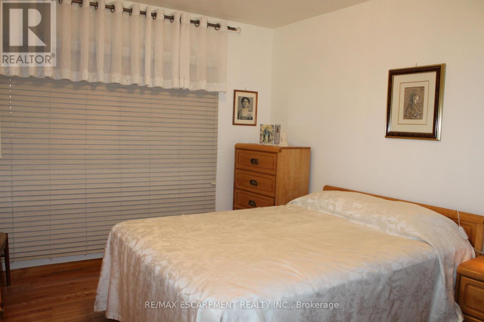 2328 King Street Property Photo 29