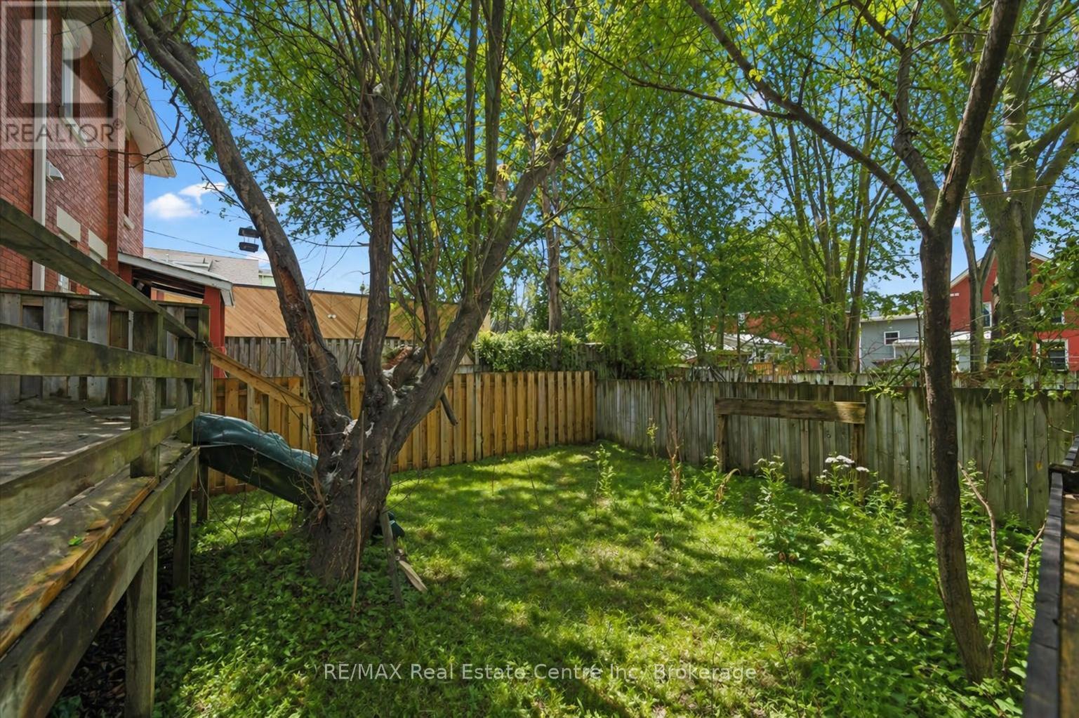136 Paisley Street Property Photo 11