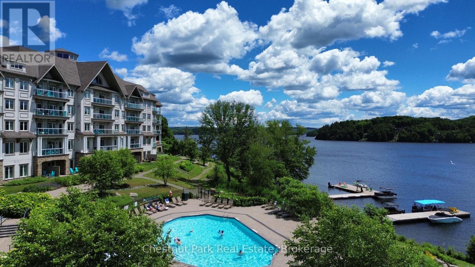 316 - 25 PEN LAKE POINT ROAD Property Photo 1