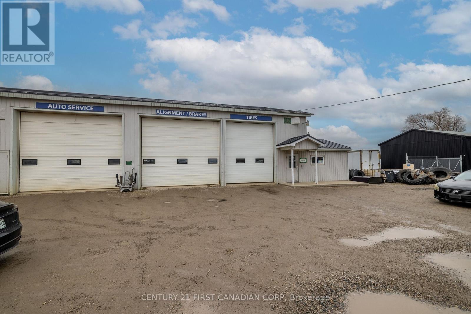 12353 Ridge Line Property Photo 5