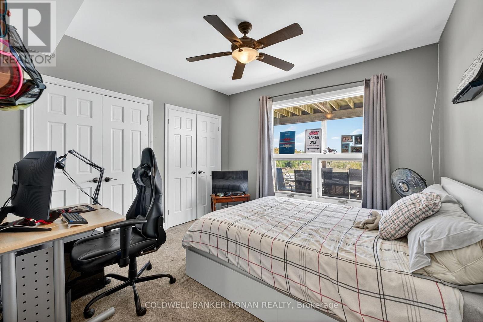 796271 3rd Line E Property Photo 23