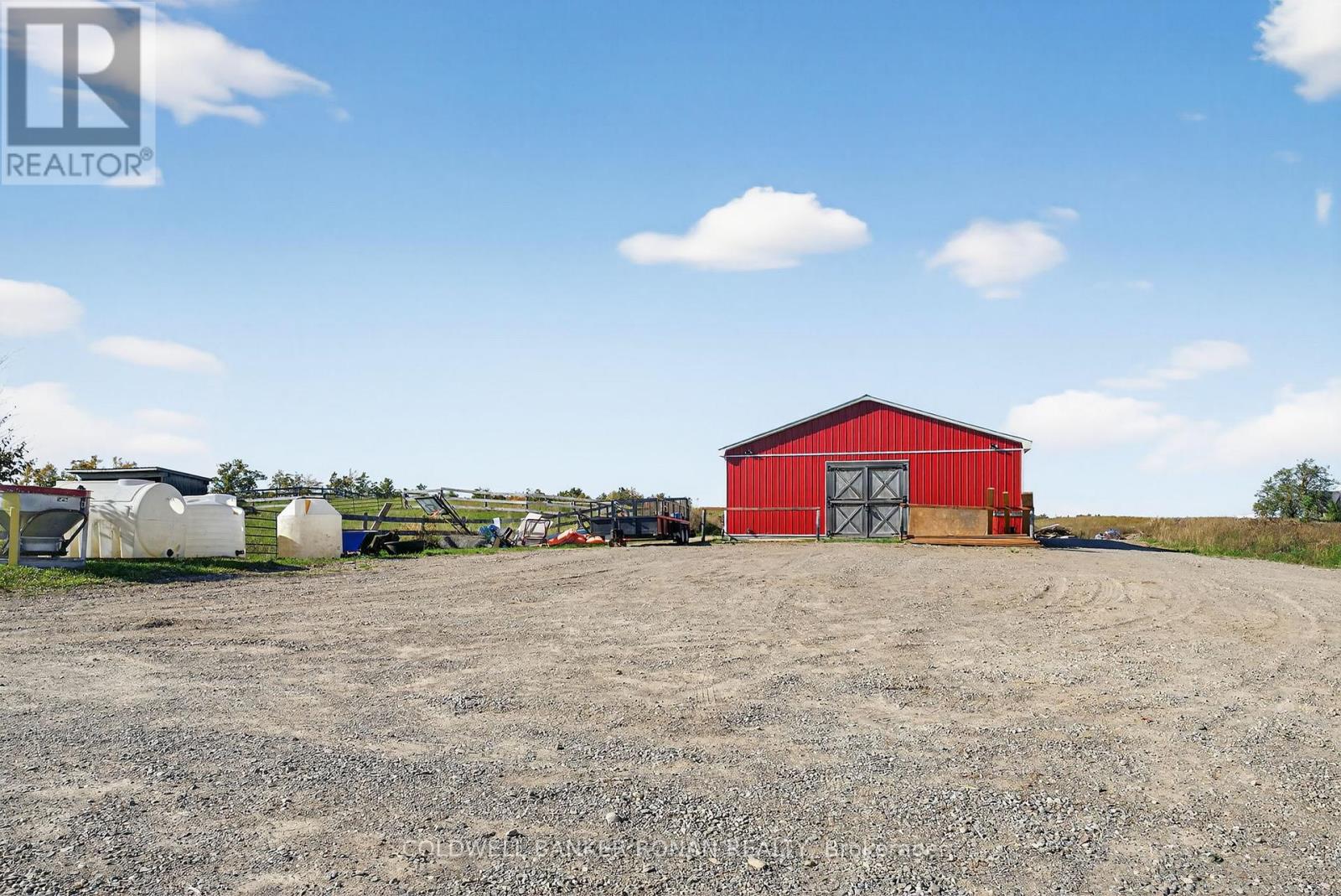 796271 3rd Line E Property Photo 32