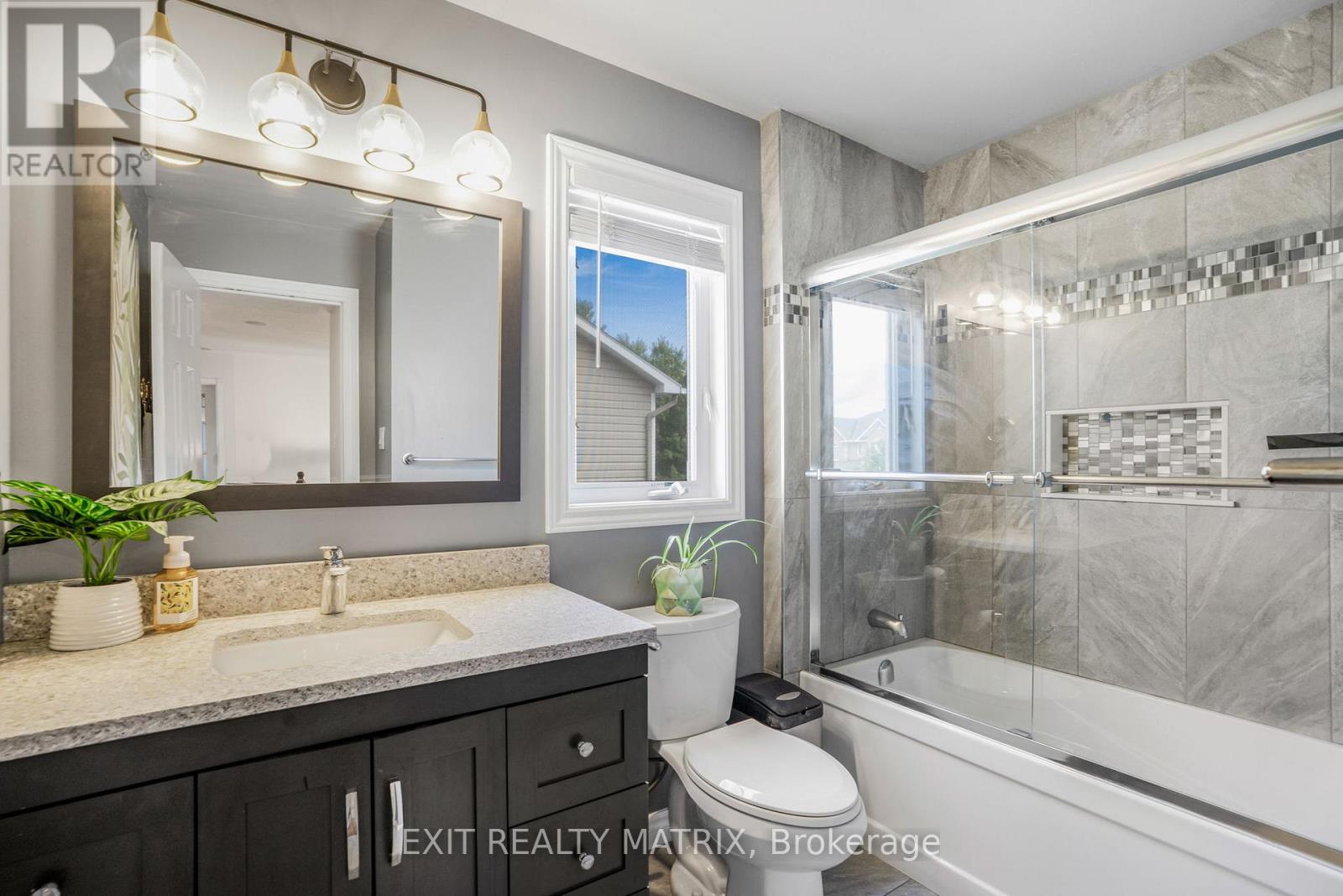 116 Lamadeleine Boulevard Property Photo 28
