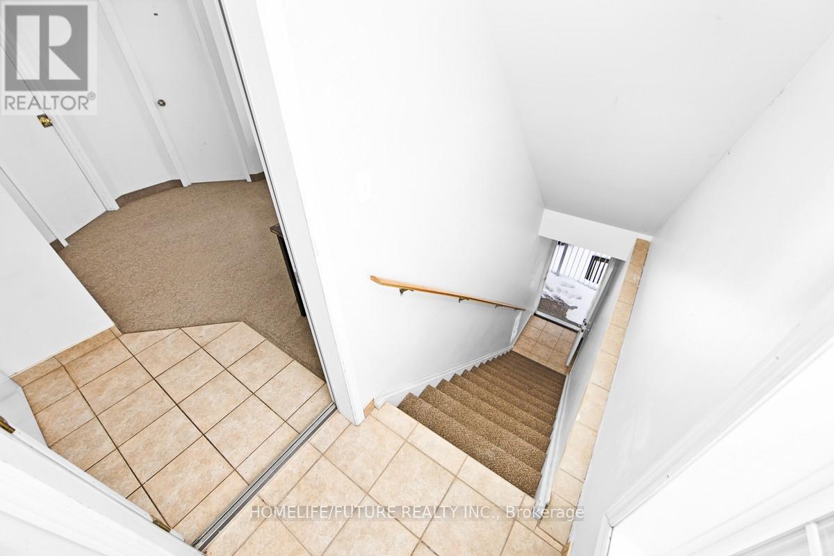 4 Units W/20 Rms - 327 Spruce Street Property Photo 5