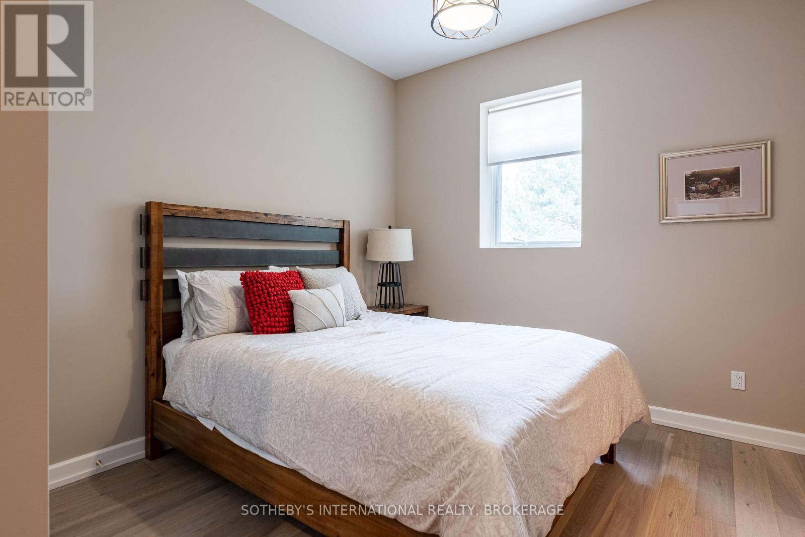 1339 Lakeshore Road Property Photo 44