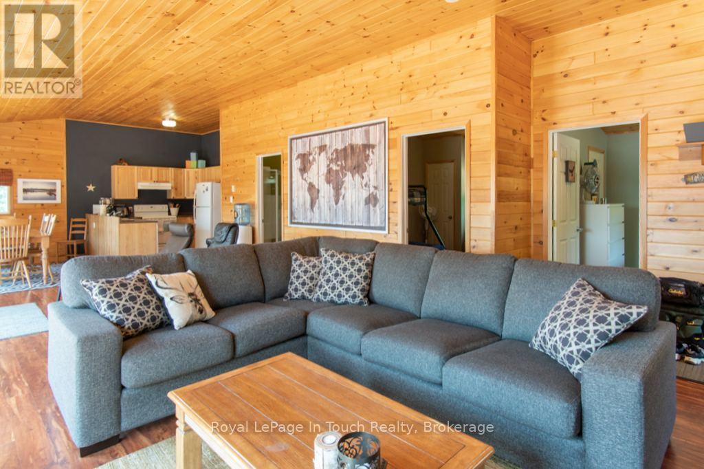 2974 ISLAND 1040 Property Photo 1
