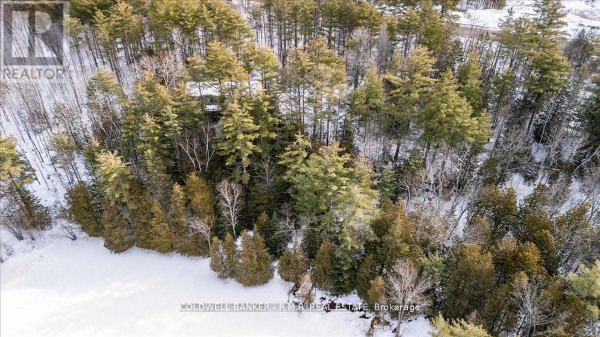 8860 County Rd 41 Property Photo 15