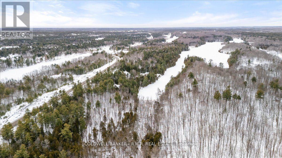 8860 County Rd 41 Property Photo 17