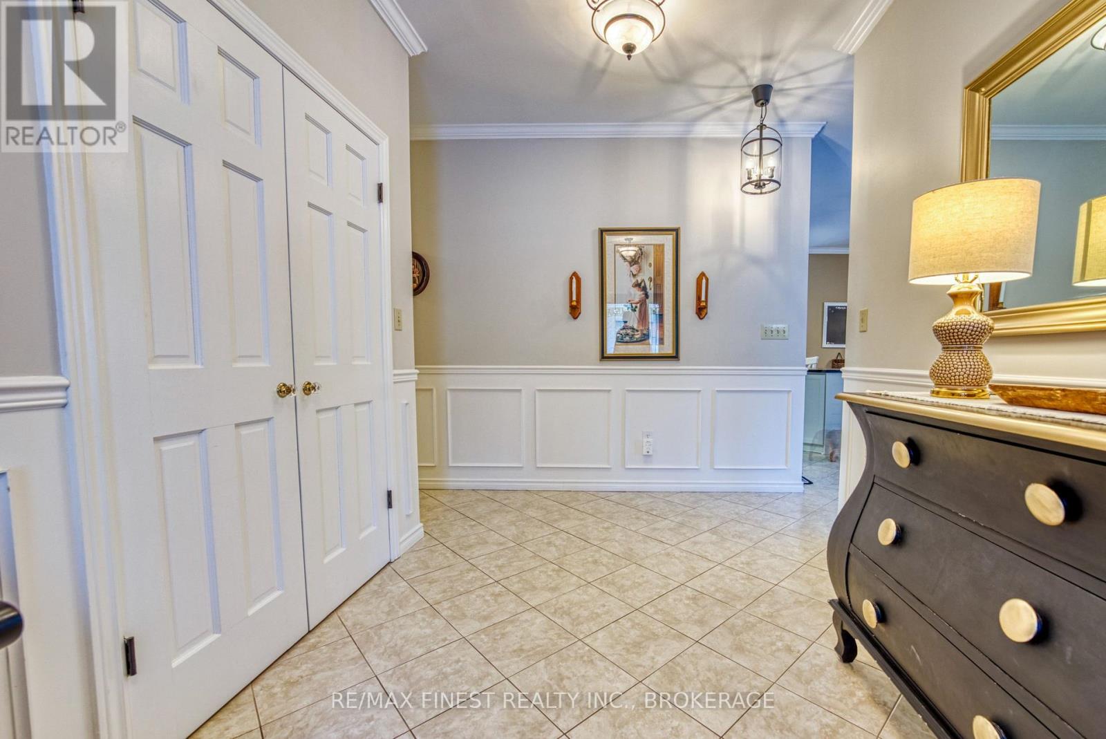 108 Grayrock Crescent Property Photo 2