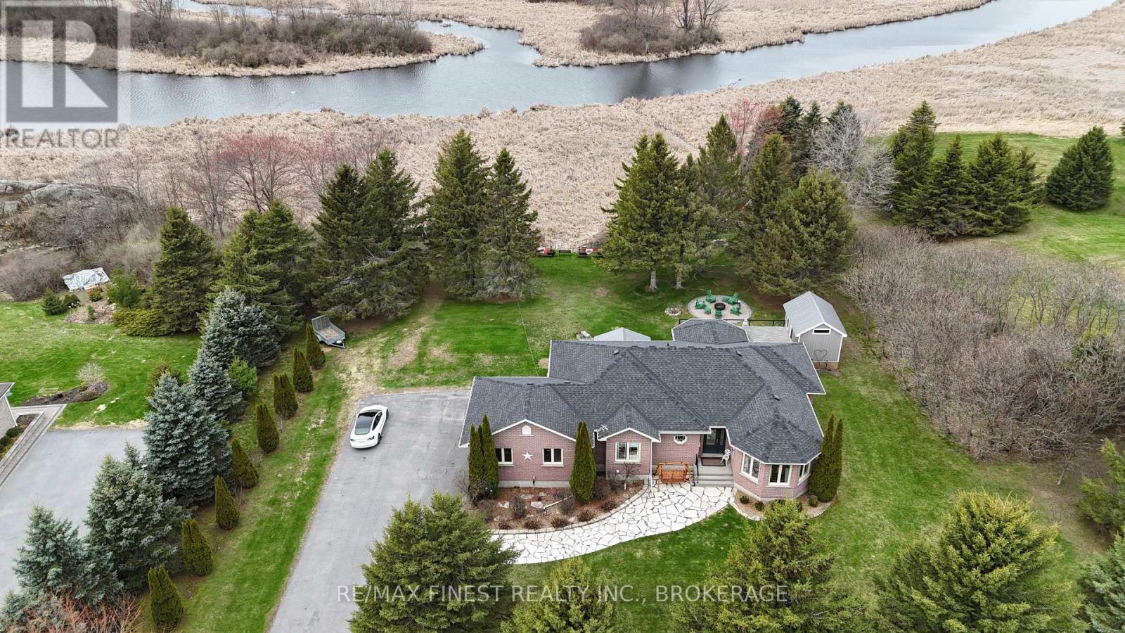 108 Grayrock Crescent Property Photo 37
