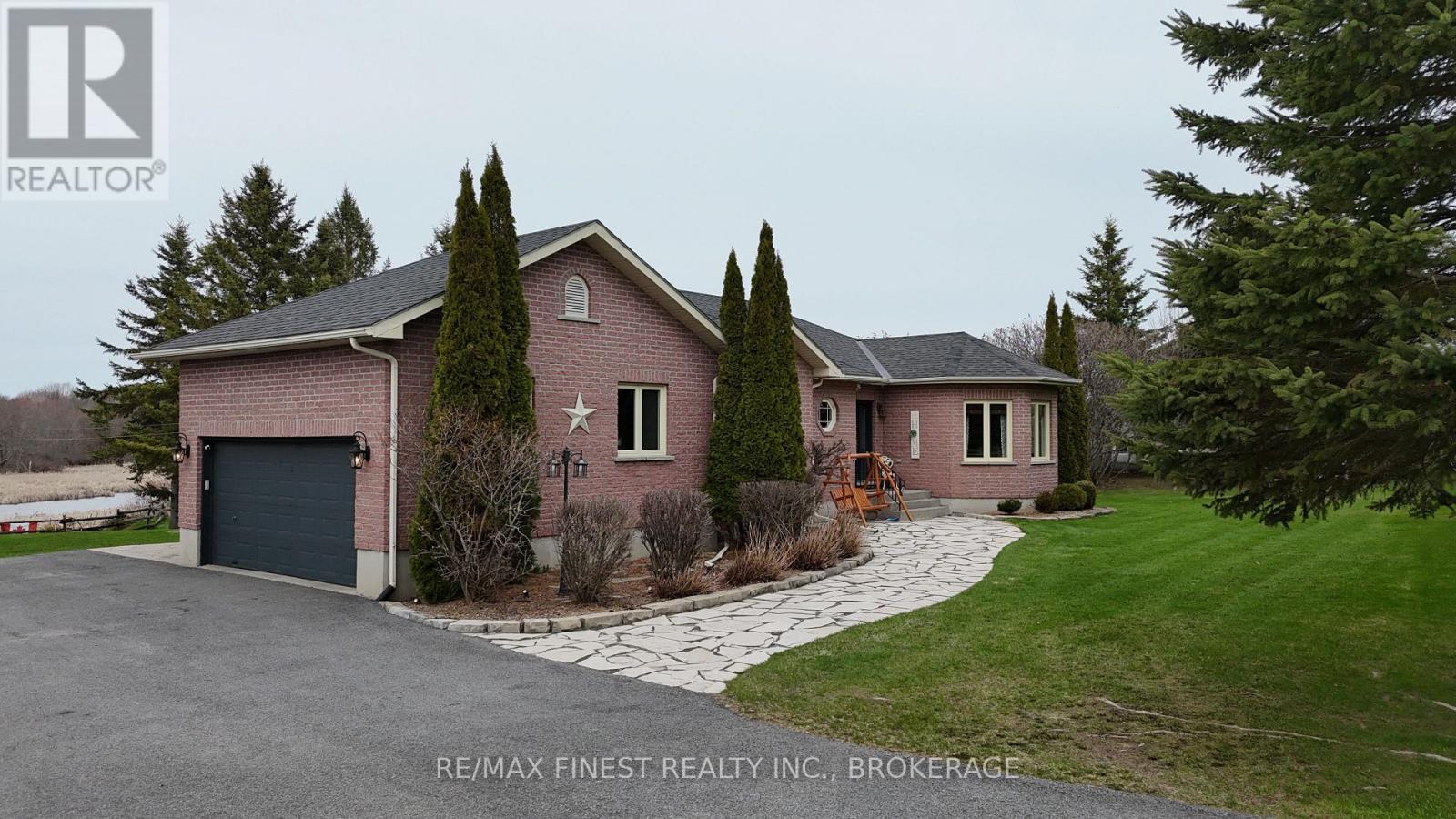 108 Grayrock Crescent Property Photo 39